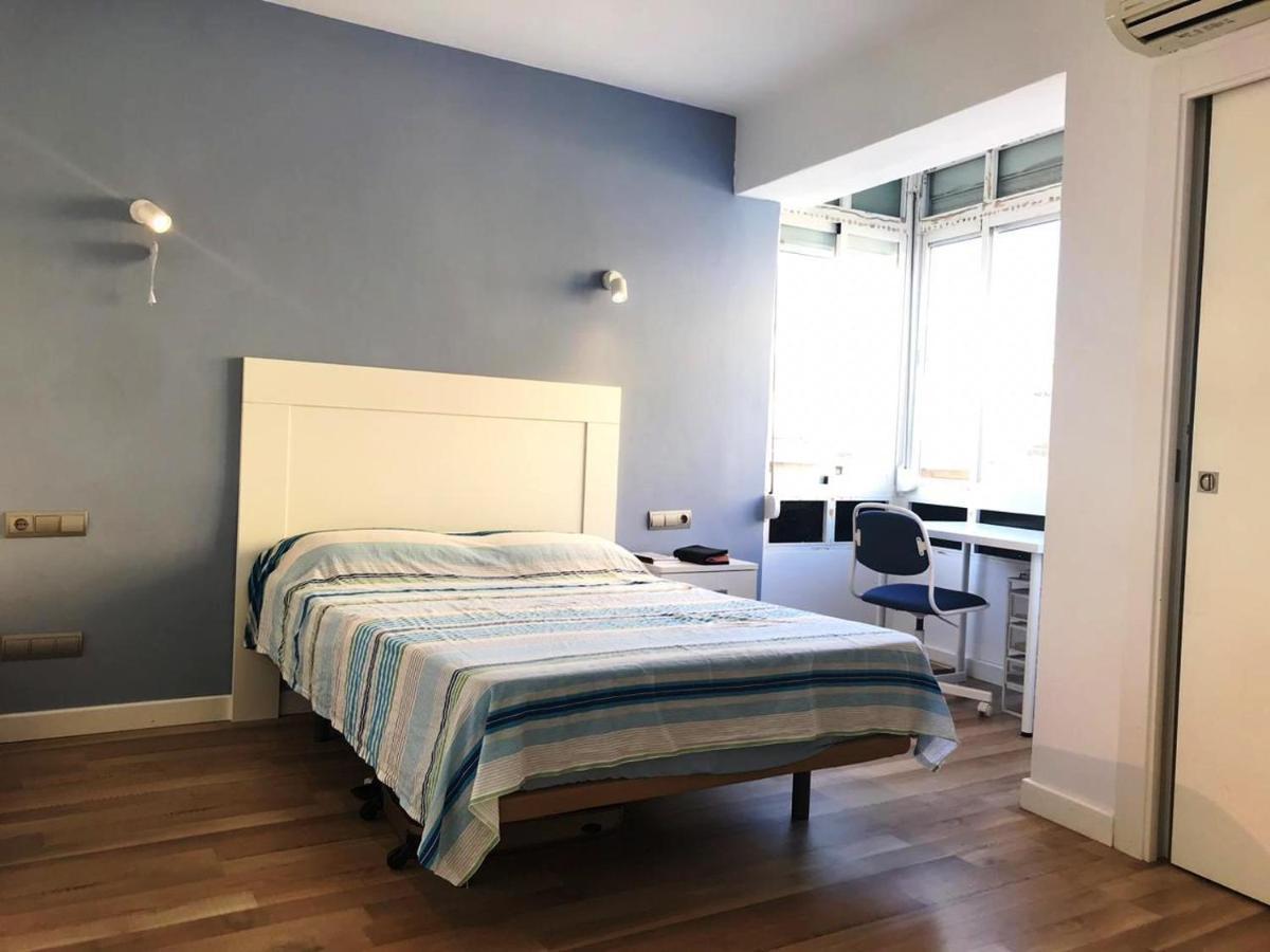 Malaga Centro - La Trinidad Apartment Exterior photo